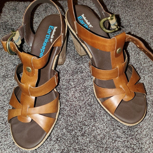 Shoes - Picture 5 of 7